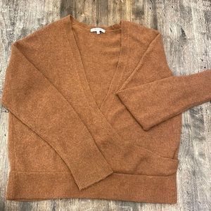 Madewell - mock wrap, deep V, wool sweater! 🤩